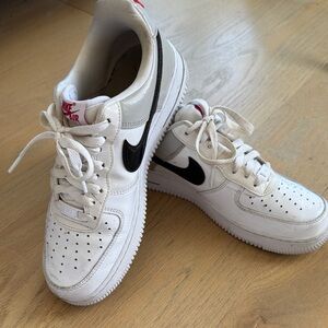 Nike Kids White and Black Sneakers